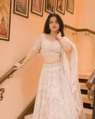 Escort Yeshwanthpur